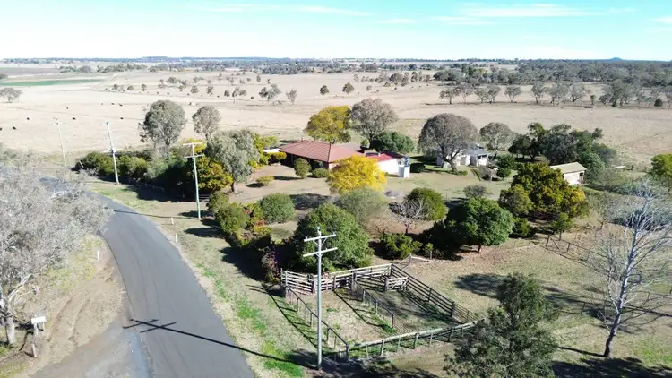 380 Croxley Road, Biddeston QLD 4401