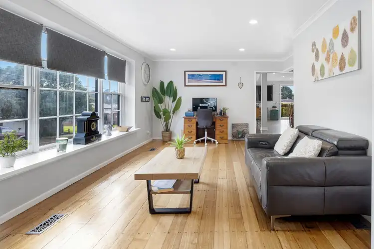 Fifth view of Homely house listing, 19 Sampson Drive, Mount Waverley VIC 3149