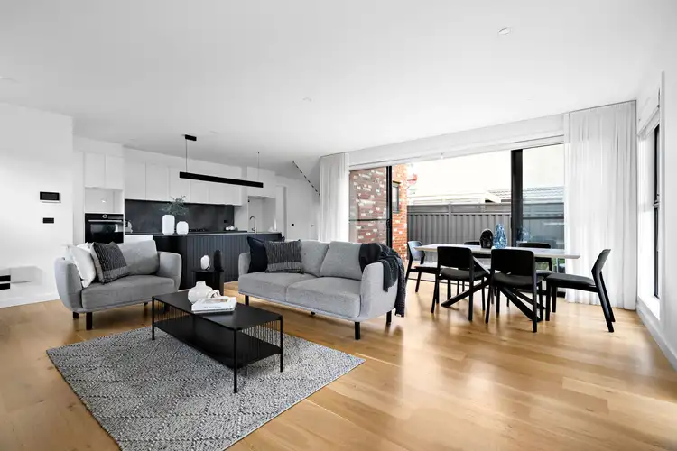 Fourth view of Homely house listing, 1/10 Ormond Street, Pascoe Vale VIC 3044