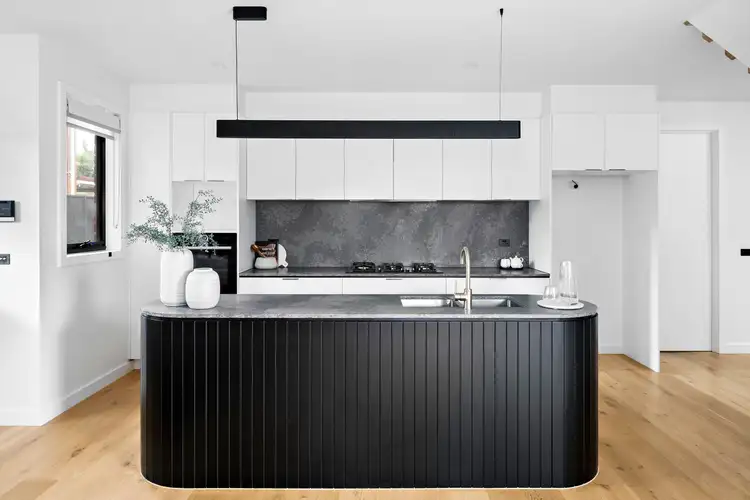 Sixth view of Homely house listing, 1/10 Ormond Street, Pascoe Vale VIC 3044