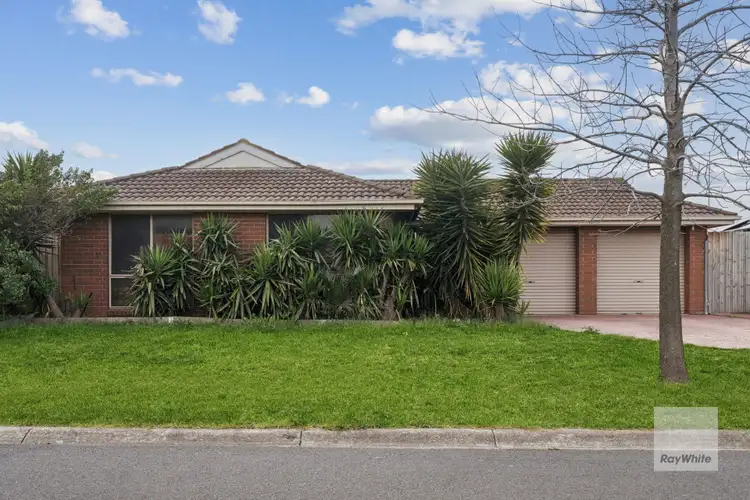 32 Dundee Way, Sydenham VIC 3037
