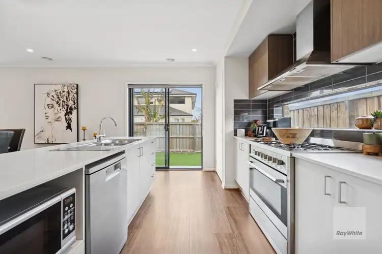 Fifth view of Homely house listing, 10 Becontree Grove, Werribee VIC 3030