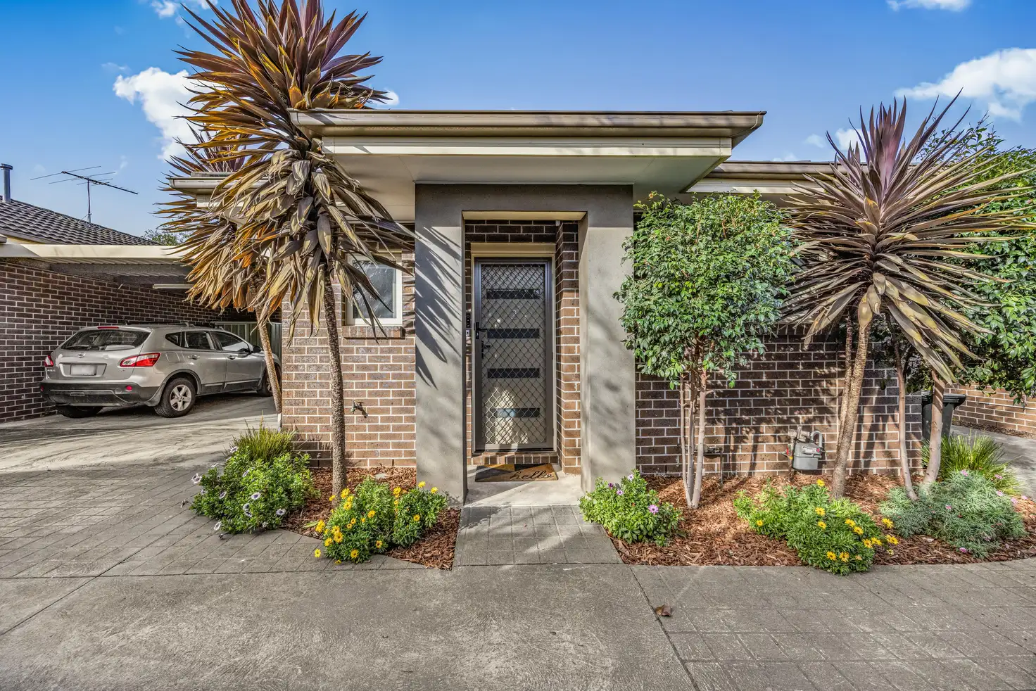 Main view of Homely unit listing, 2/3 Gladstone Street, Reservoir VIC 3073