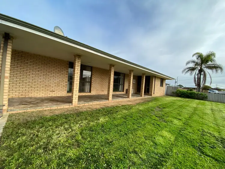 29 Dodd Street, Dongara WA 6525