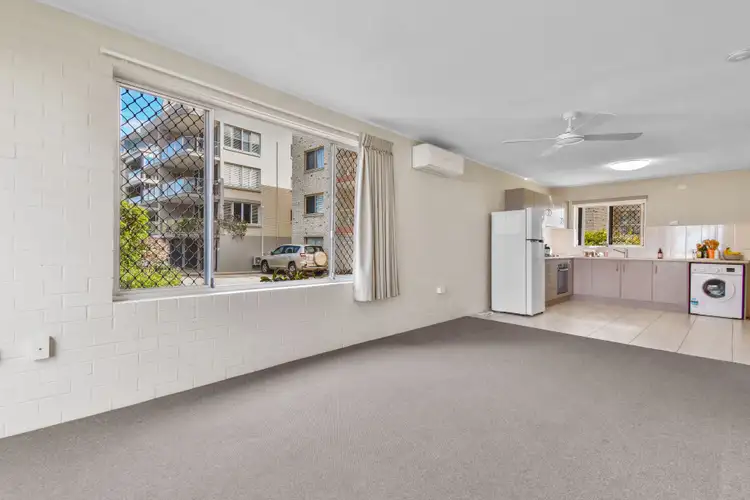 Fourth view of Homely unit listing, Unit 4/83 Esplanade, Golden Beach QLD 4551