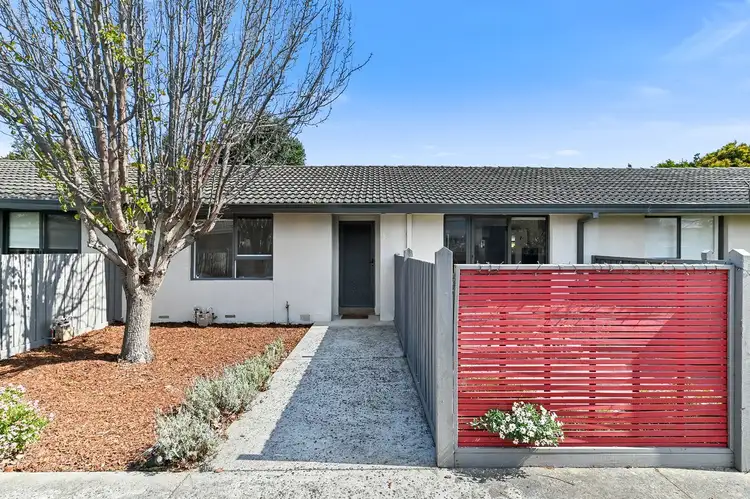 3/54 Oakes Avenue, Clayton South VIC 3169