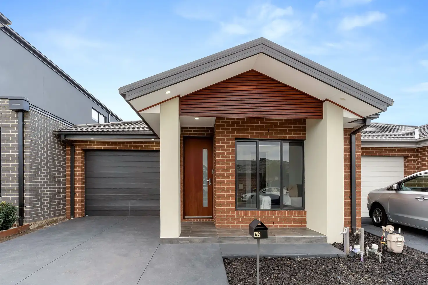 Main view of Homely house listing, 42 Rialto Circuit, Craigieburn VIC 3064