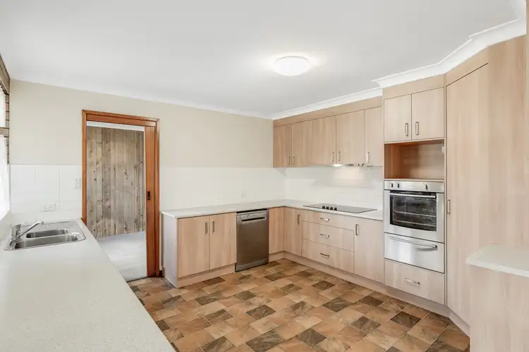 Fifth view of Homely house listing, 3 Sapphire Court, Kearneys Spring QLD 4350