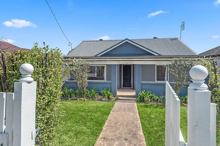 41 Throsby Street