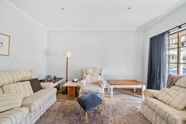 Sixth view of Homely house listing, 2 Exell Mews, Berwick VIC 3806