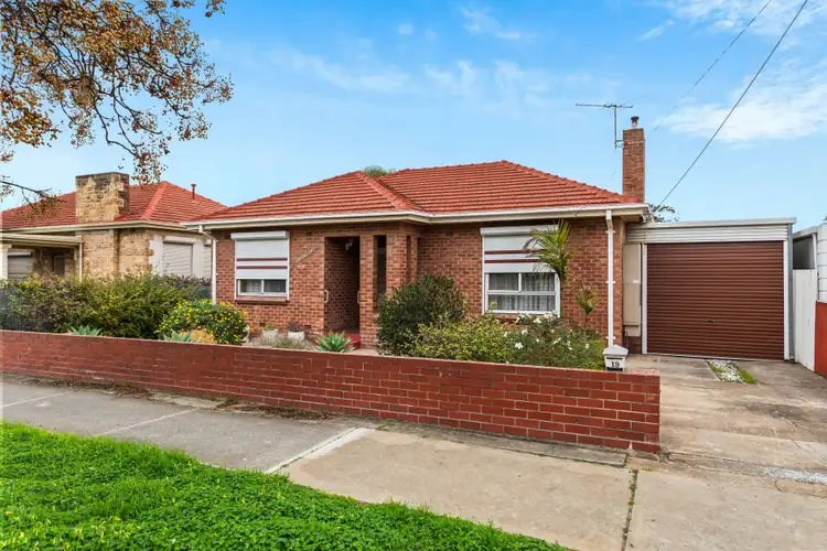 19 Close Street, Birkenhead SA 5015