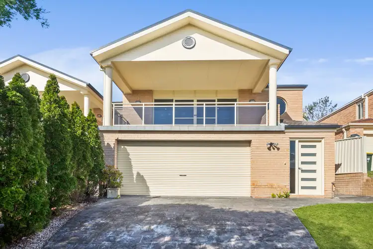 2/6 Cowal Court, Flinders NSW 2529