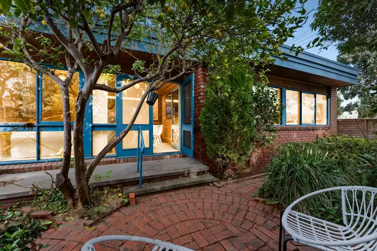 51 Castlemaine Street