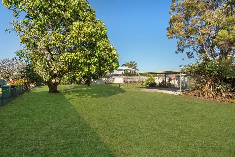 4 O'Connell Street, Redcliffe QLD 4020