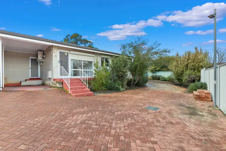 18D Keeley Way, Girrawheen WA 6064