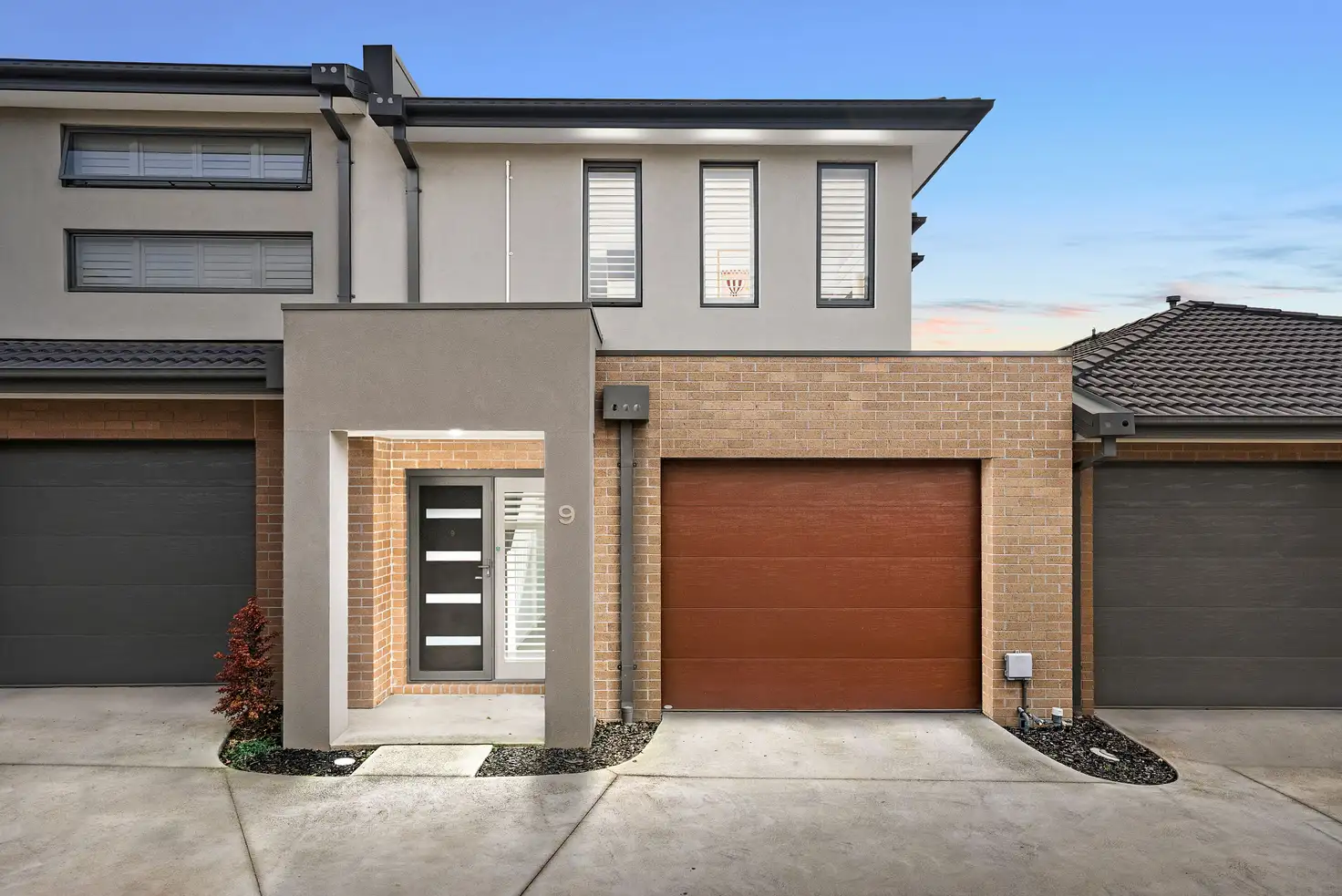 Main view of Homely townhouse listing, 9 Scarlett Close, Kilsyth VIC 3137