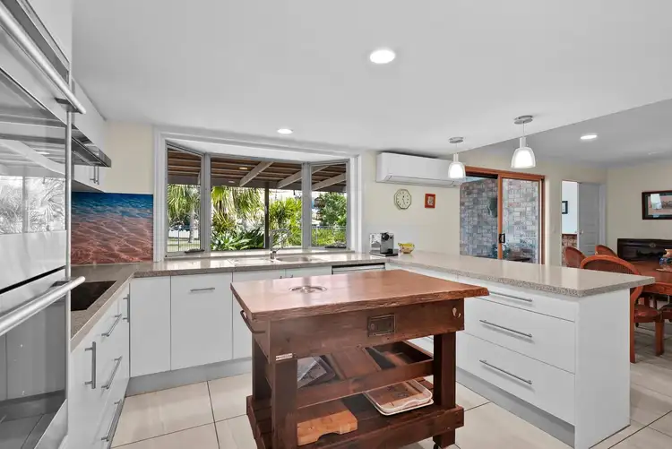 Sixth view of Homely house listing, 24 Foreshore Close, Elanora QLD 4221
