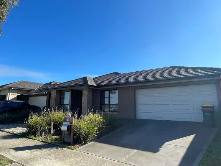 34 Moffat Drive