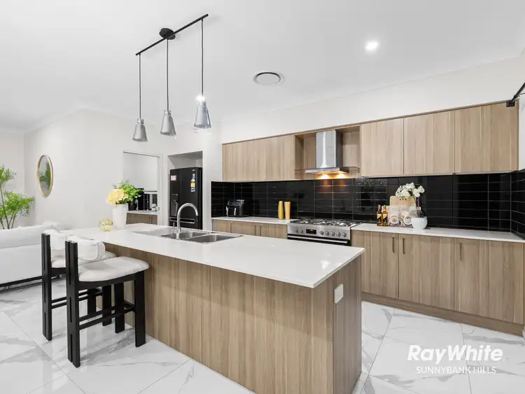 Fifth view of Homely house listing, 107 Ponting Circuit, Pallara QLD 4110