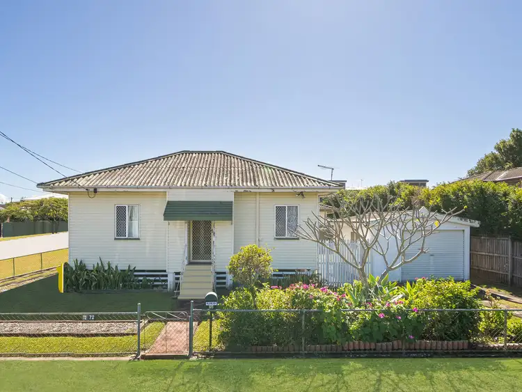 72 Georgina Street, Woody Point QLD 4019