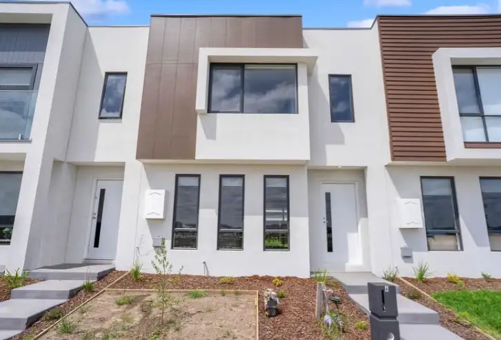 6 Artichoke Walk, Truganina VIC 3029