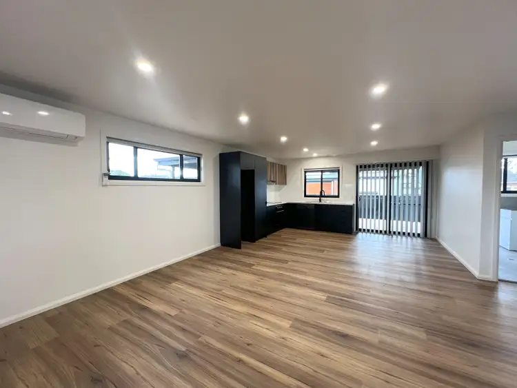 5 Jones Avenue