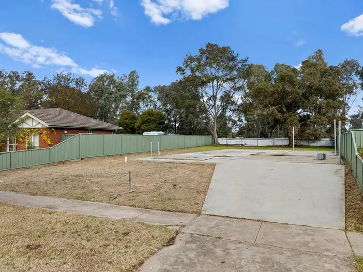 37 Ballintine Street, Benalla VIC 3672
