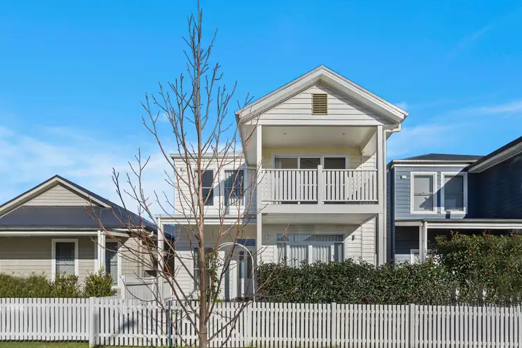 22 Austinmer Street, Tullimbar NSW 2527