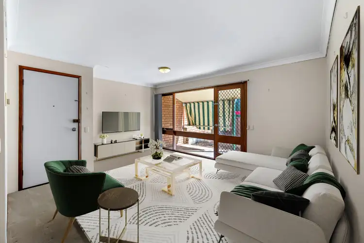 1 Throsby Way