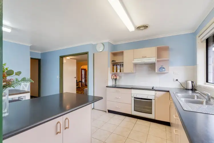 37 Alma Street, Craigieburn VIC 3064