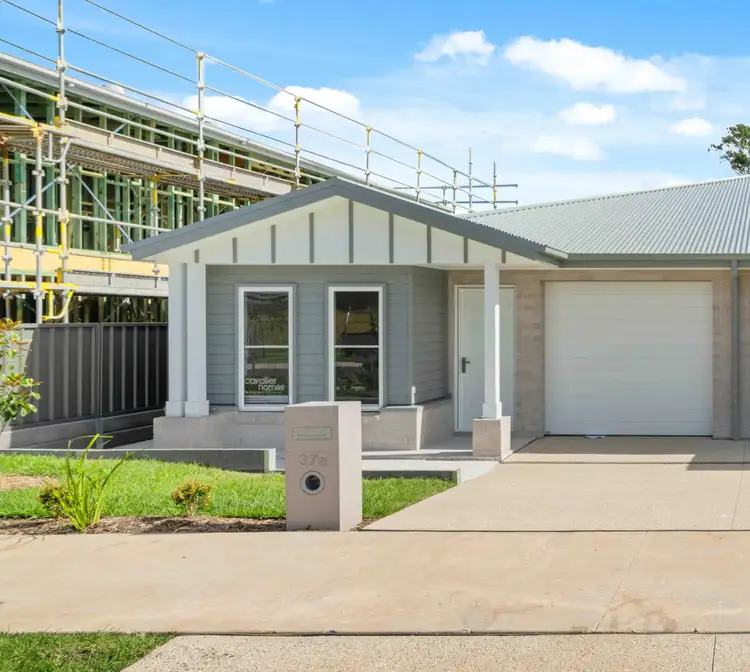 37A Wedgetail Street