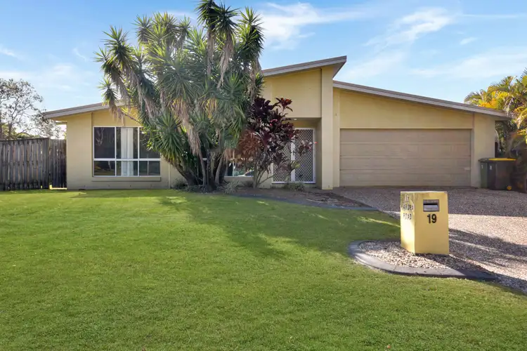 19 Karora, Beachmere QLD 4510