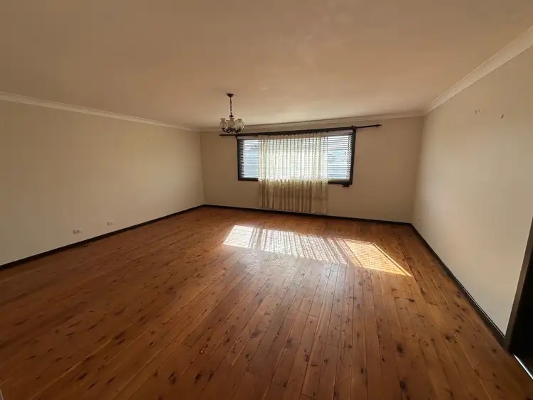 Second view of Homely unit listing, 1/3 Lakeview Parade, Primbee NSW 2502