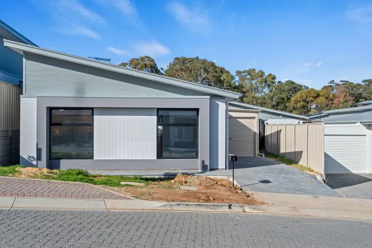 7 Palace Way, Onkaparinga Heights SA 5163