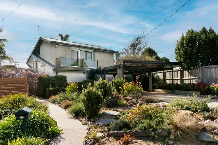 30 Lorraine Avenue, Langwarrin VIC 3910