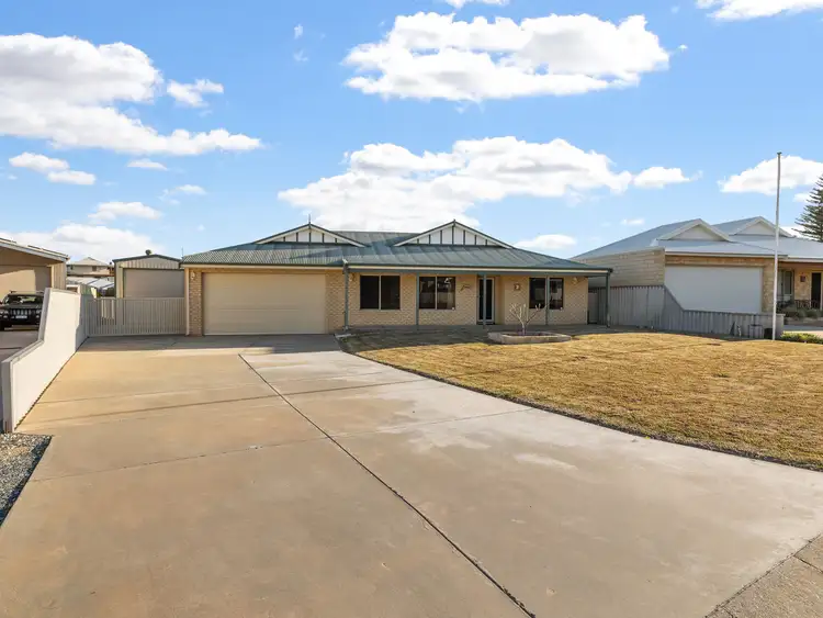 9 RODRIGUES Crescent, Ledge Point WA 6043