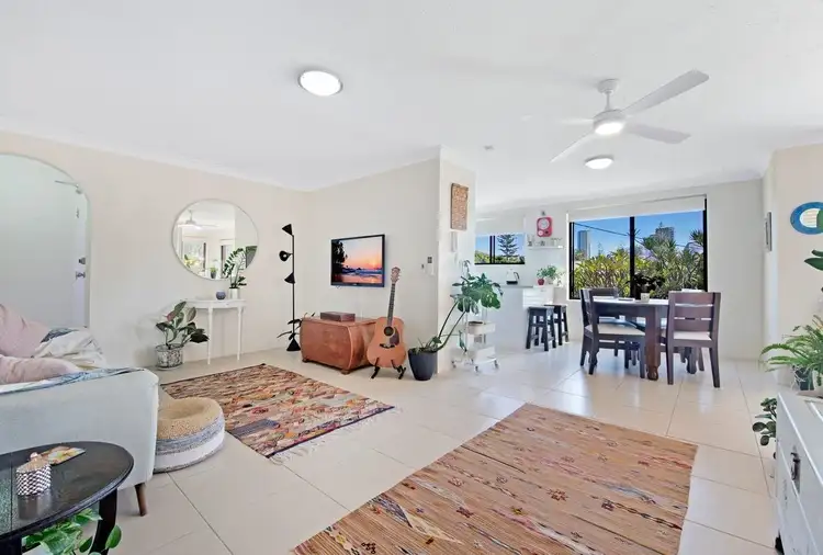 4/28 Dudley Street, Mermaid Beach QLD 4218