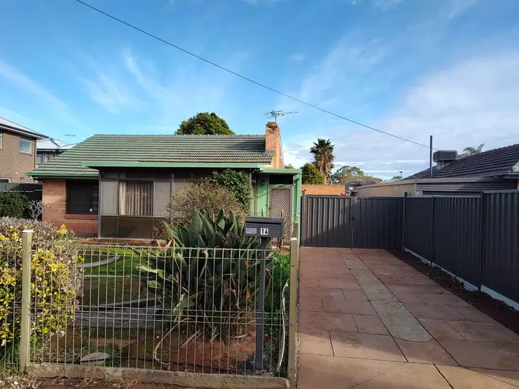 14 Pasteur Street, Elizabeth Vale SA 5112