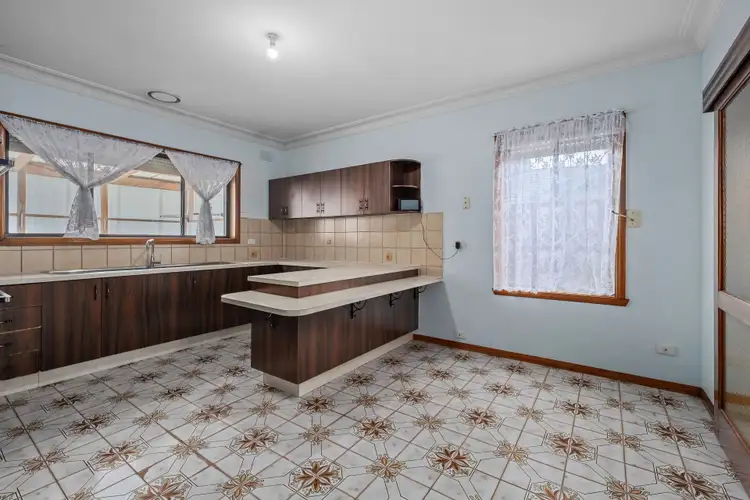 Sixth view of Homely house listing, 9 Alvarado Avenue, Thomastown VIC 3074
