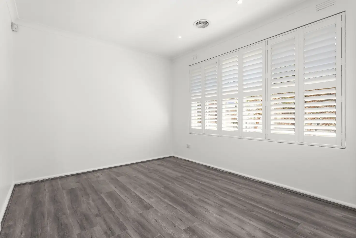 Main view of Homely unit listing, 1/29 Toolambool Road, Carnegie VIC 3163