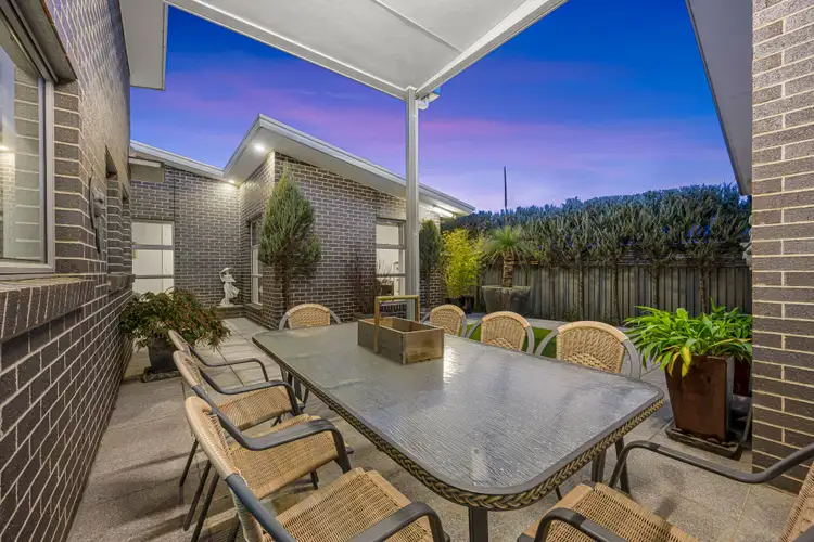 21 Wensleydale Drive, Alfredton VIC 3350