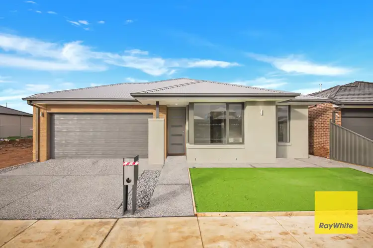 25 Yellowstone Drive, Truganina VIC 3029