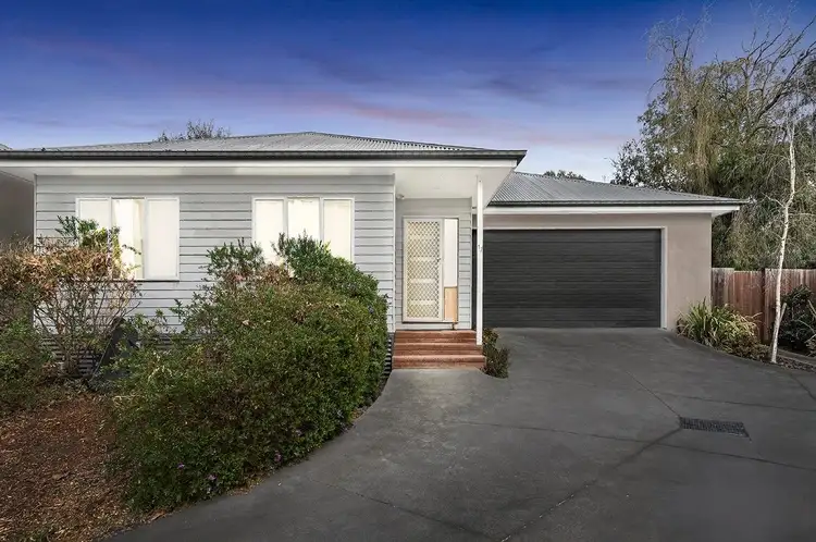 17 Blackwood Place, Rosebud VIC 3939