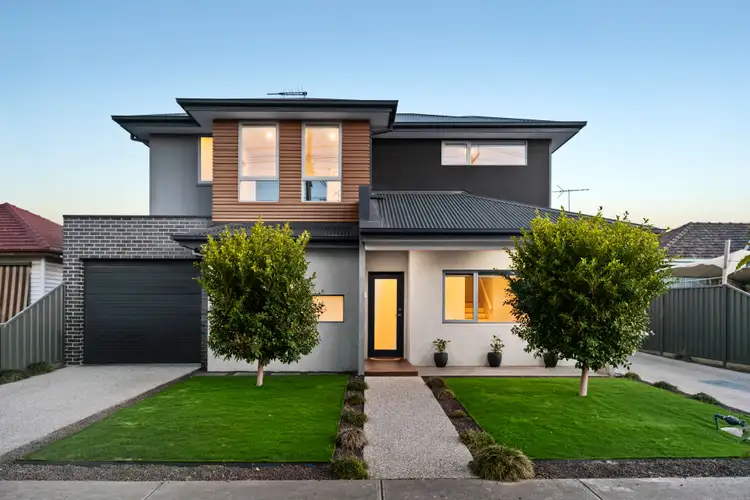 1/3 Marigold Avenue, Altona North VIC 3025