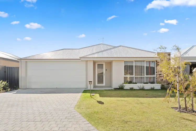 19 Villamour Way, Meadow Springs WA 6210