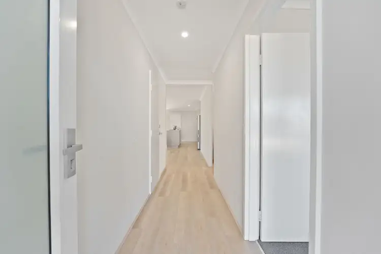 Fifth view of Homely house listing, 19 Villamour Way, Meadow Springs WA 6210