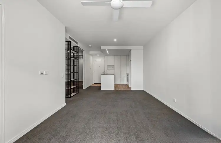 Third view of Homely unit listing, 303/18 Hubert Street, Woolloongabba QLD 4102