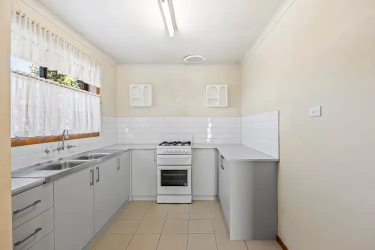 Sixth view of Homely unit listing, 3/7 Clarkson Street, Sebastopol VIC 3356
