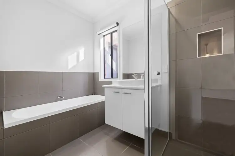 Fifth view of Homely house listing, 2 Gita Crescent, Werribee VIC 3030