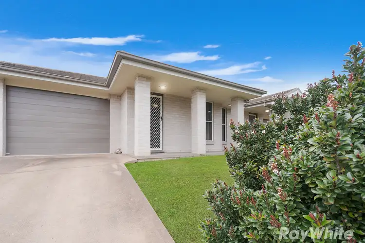 35 Upington Drive